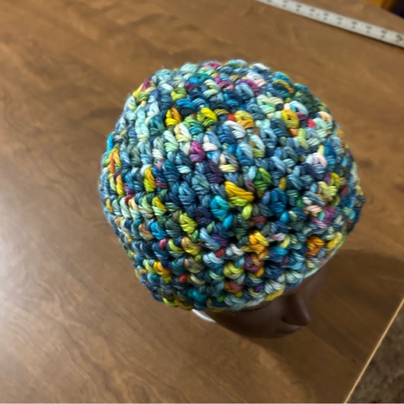 Crochet beanie NWOT - Picture 3 of 3